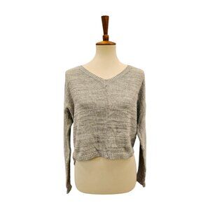Aeropostale XS gray cotton v-neck sweater, cropped hi lo hem